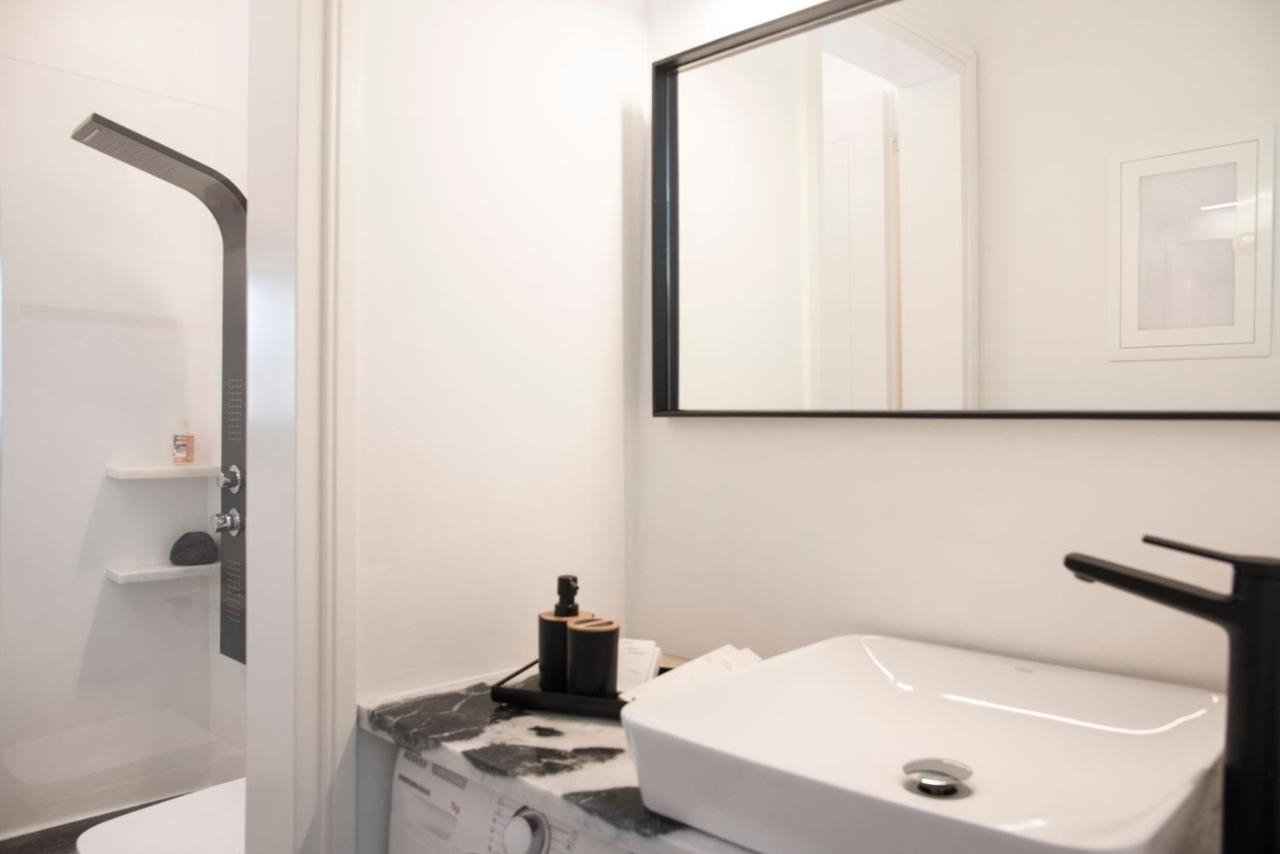 White New 1Bd House With Private Jacuzzi In Isterni Villa Isterni  Kültér fotó