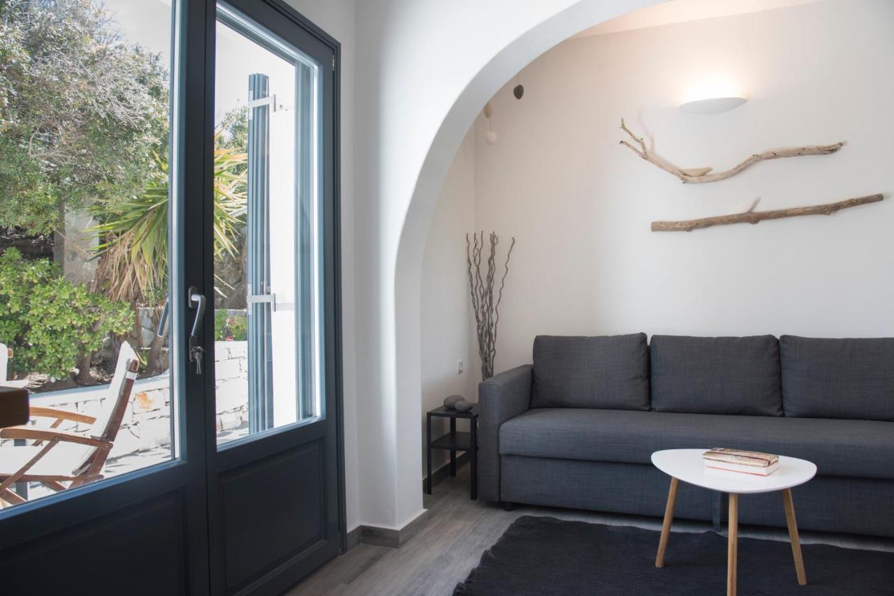 White New 1Bd House With Private Jacuzzi In Isterni Villa Isterni  Kültér fotó